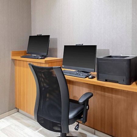 Springhill Suites By Marriott Kansas City Plaza Екстериор снимка