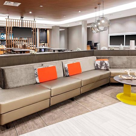 Springhill Suites By Marriott Kansas City Plaza Екстериор снимка