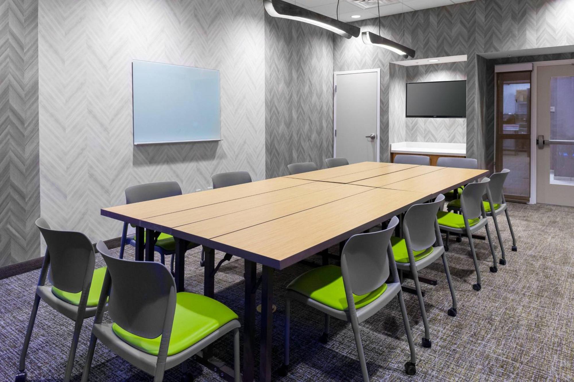 Springhill Suites By Marriott Kansas City Plaza Екстериор снимка