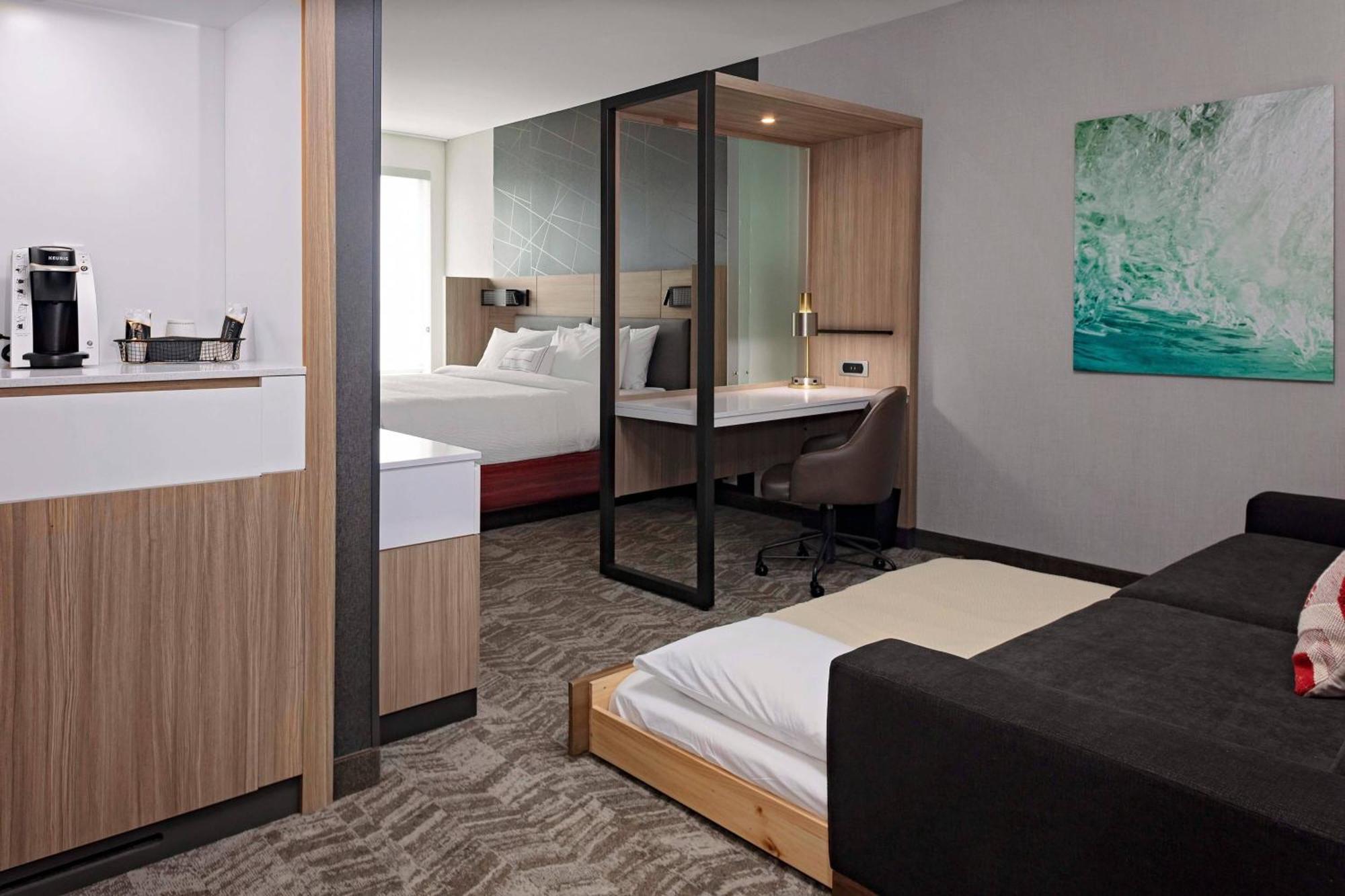 Springhill Suites By Marriott Kansas City Plaza Екстериор снимка
